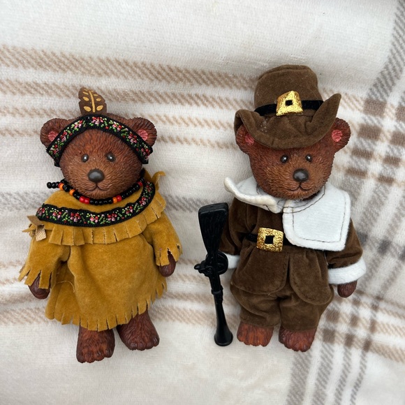 Russ Berrie Co. Thanksgiving Bears Pilgrim & Native American Moveable 1980’s - Picture 13 of 16